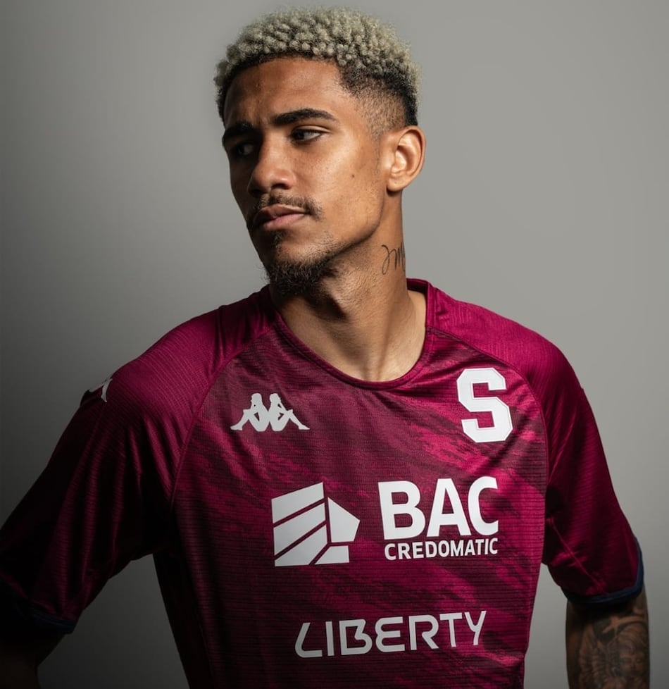 El panameño Eduardo Anderson, nuevo jugador del Deportivo Saprissa