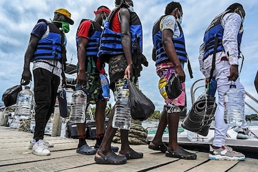 Autoridades se preparan para el paso de 10 mil migrantes por el tapón del Darién