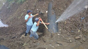IDAAN: 10 urbanizaciones de Panamá están sin agua por daño de tuberías