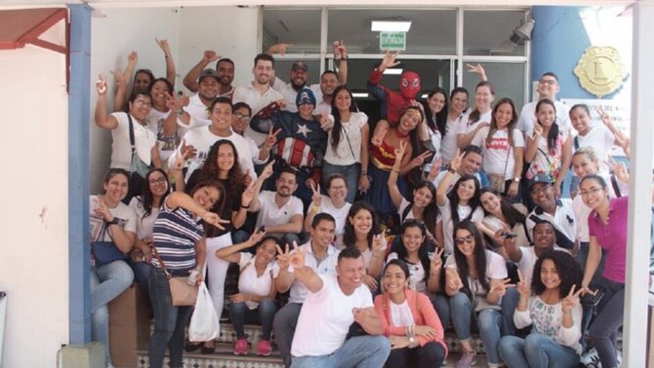 Estudiantes de maestría de la UIP llevaron alegría al Hospital del Niño