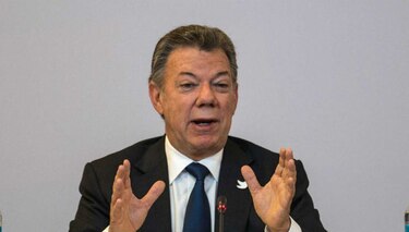 Santos pide investigación rápida sobre escándalo de sobornos