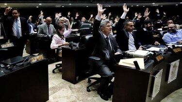 Guaidó anuncia nueva directiva de filial de Pdvsa en Estados Unidos