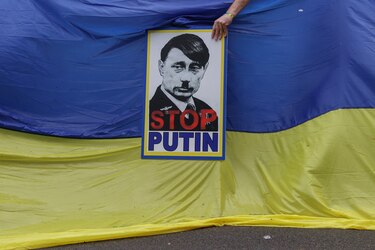 Vladimir Putin llama al ejército ucraniano a ‘tomar el poder’ en Kiev