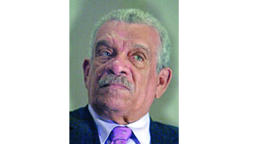 Falleció el nobel Derek Walcott