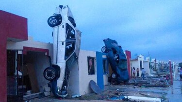 Once muertos tras paso de tornado en localidad al norte de México