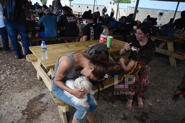 Panamá y Colombia buscan establecer una ruta humanitaria para movilizar a los migrantes