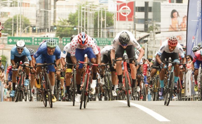 Archibold arrasa en el Tour de Panamá