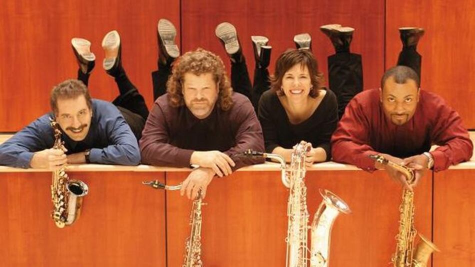 Noche de saxofones en el Ateneo