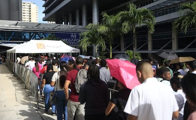 Mayer Mizrachi anuncia próxima feria de empleo con 4 mil plazas disponibles