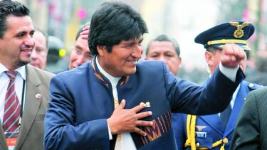 Evo Morales prepara ofensiva para extender su mandato