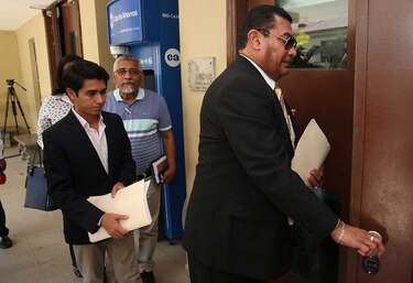 Denuncia penal contra 13 diputados