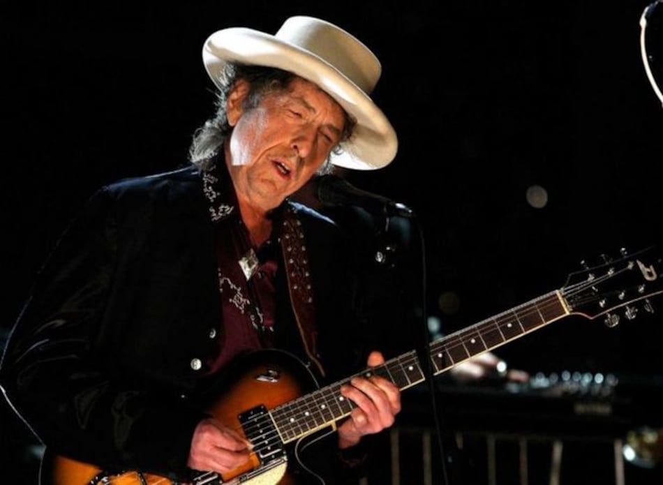 La Academia Sueca desiste en su intento de contactar a Bob Dylan