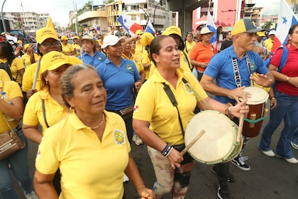 Meduca suspende las clases; paros aumentan la tensión en el país