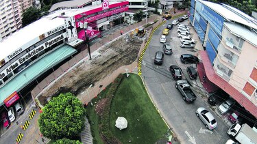 Trabajos en la plaza de Einstein