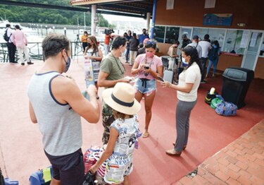 Directora del Minsa elogió a su empresa mientras fiscalizaba; Sucre admite conflicto de interés