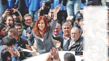 Expresidenta Cristina Fernández reaparece para una indagatoria sin preguntas