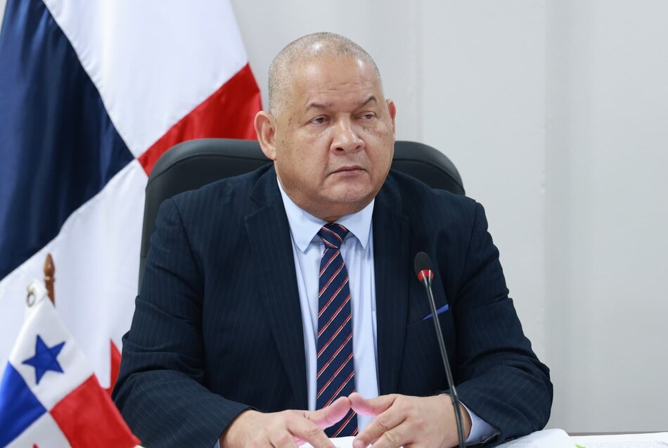 Batalla electoral en el circuito 1-1: ‘Liberar Bocas del Toro de Robinson sería liberar el país’