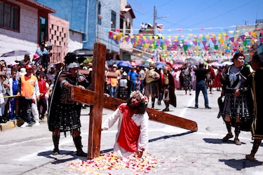 El turismo interno y los nuevos destinos impulsan la Semana Santa en Latinoamérica