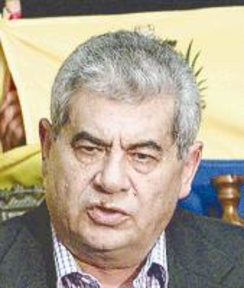 Denuncian que Castro manda en Venezuela