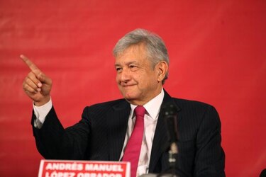 López Obrador demanda por traición a la patria a presidente mexicano