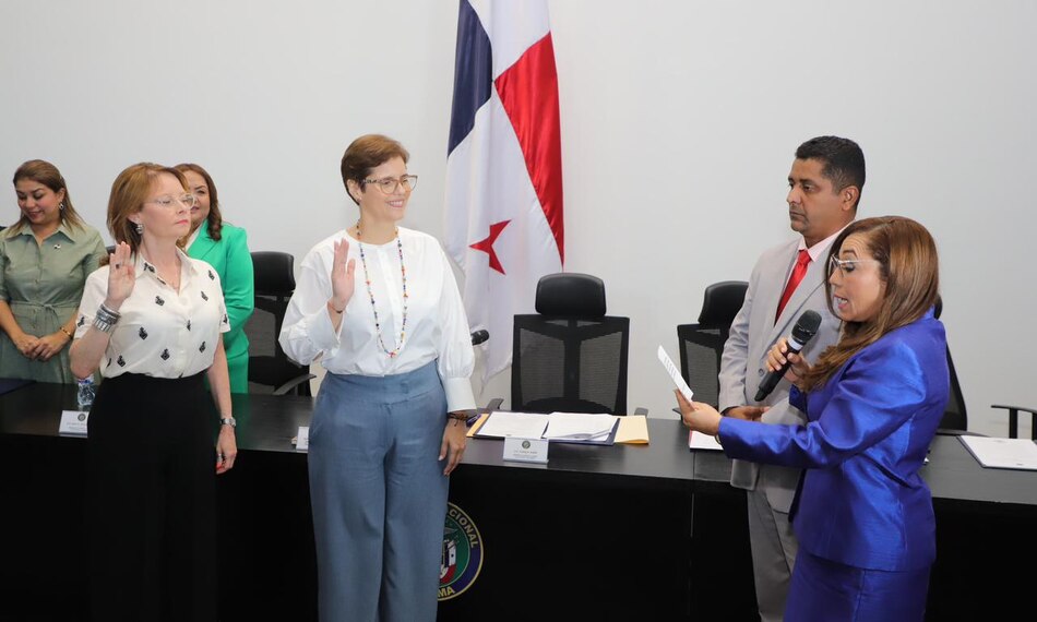 Paulette Thomas es electa vicepresidenta de la Comisión de la Mujer y Grace Hernández como secretaria