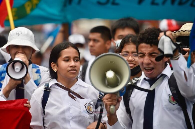 Pese al anuncio de Cortizo, gremios docentes vuelven a manifestarse