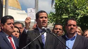 Dieciséis países piden en la OEA garantizar la protección de Guaidó en Venezuela