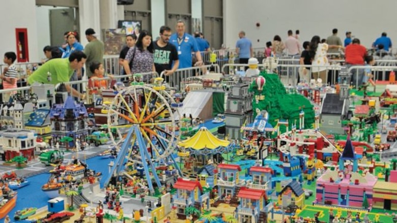 Exhibición inspirada en bloques de Lego