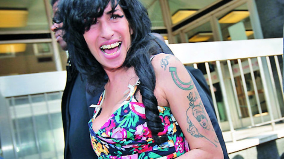 Padre de amy Winehouse tendrá su propia cinta