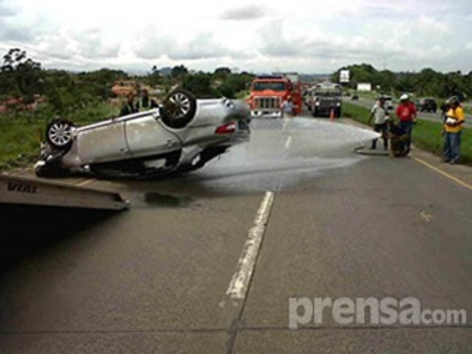 Accidente causa tranque en la autopista Arraiján-La Chorrera