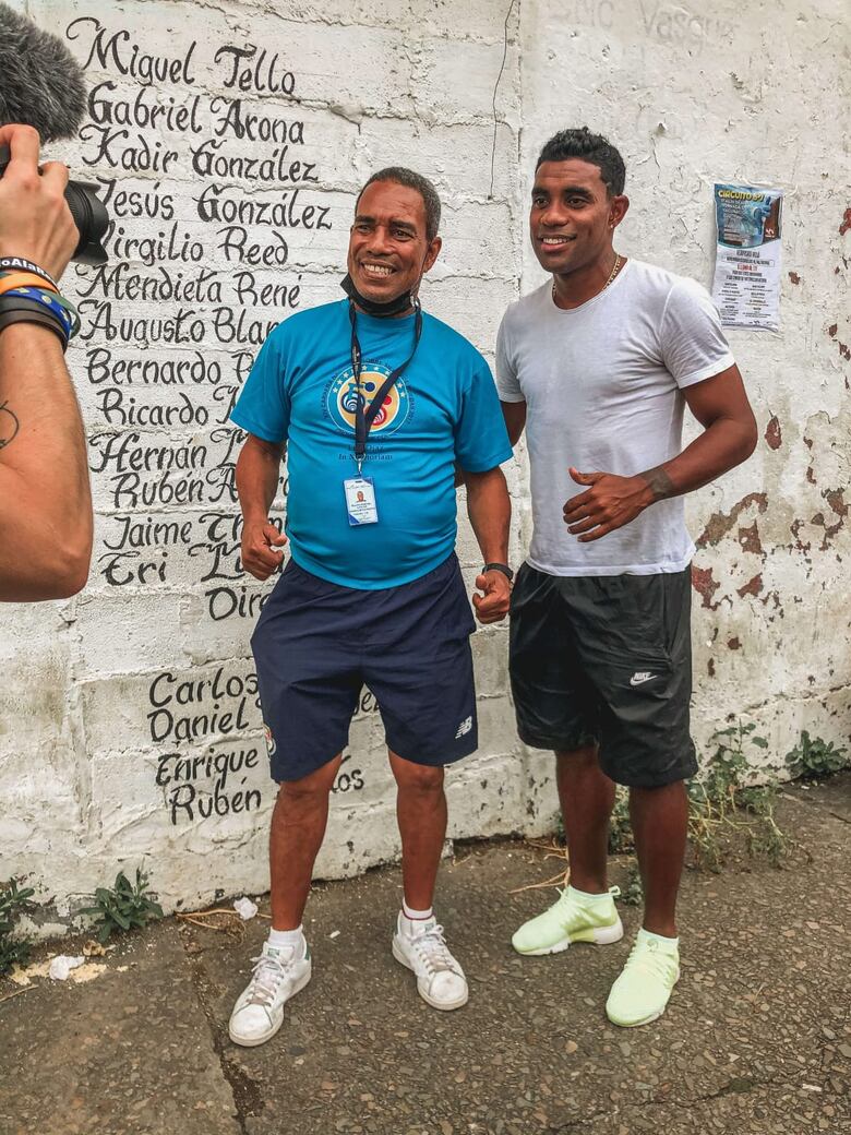 Halconcito Buitrago, un recogepelotas de la final inolvidable