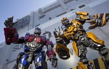 Atracción de Transformers deja a 10 atrapados