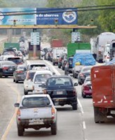 Los baches que han marcado la historia de una autopista