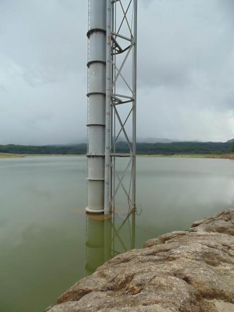 Laguna de La Yeguada agoniza por larga sequía