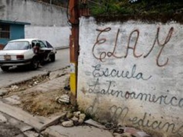 Estudiantes palestinos rechazan becas en Venezuela