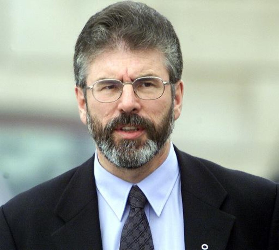 Gerry Adams, detenido en relación a un asesinato cometido por el IRA en 1972