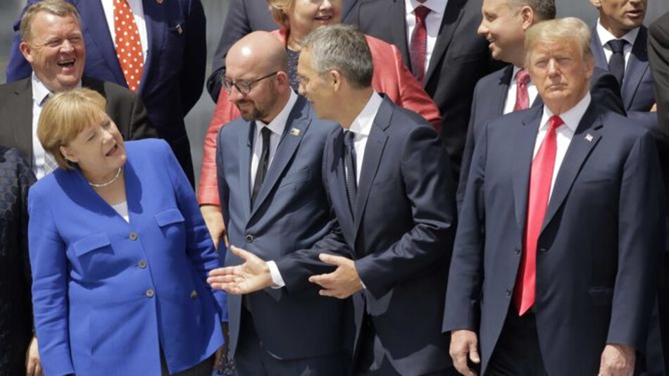 Alemania decide de manera 'independiente', dice Merkel tras críticas de Trump