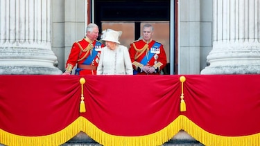 Andrés y el rey Carlos, una batalla personal entre hermanos de la realeza