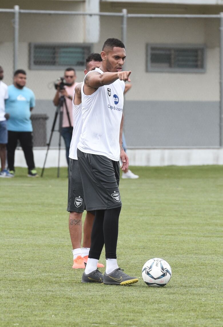 Nuevas figuras y patrocinadores en el inicio de un esperado torneo de la LPF
