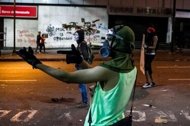 Estudiante fue tiroteado en Venezuela, donde hay 38 muertos en protestas
