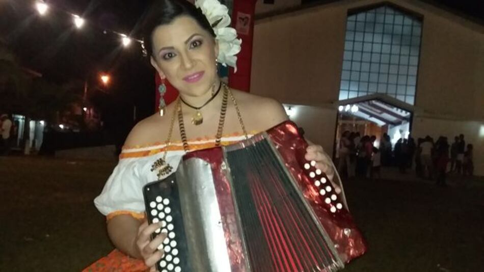 Peregrinos organizan un conjunto folclórico en Azuero