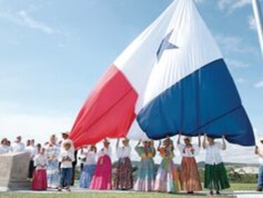 El ir y venir de los símbolos patrios