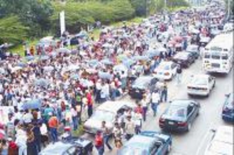 Un desfile con sabor santeño