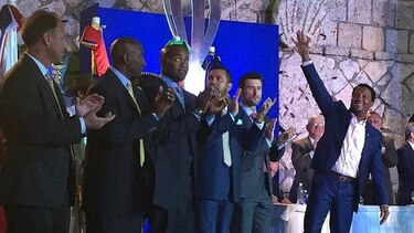 Roberto Kelly entra al Salón de la Fama del Béisbol Latino