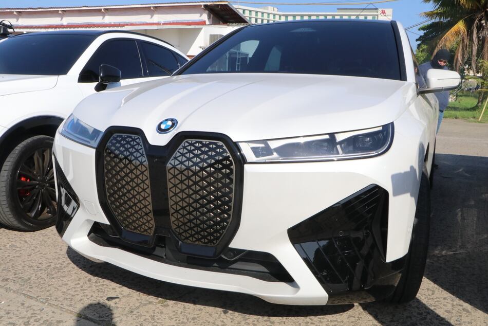 Red criminal se movía en autos de alta gama valorados en $1.7 millones