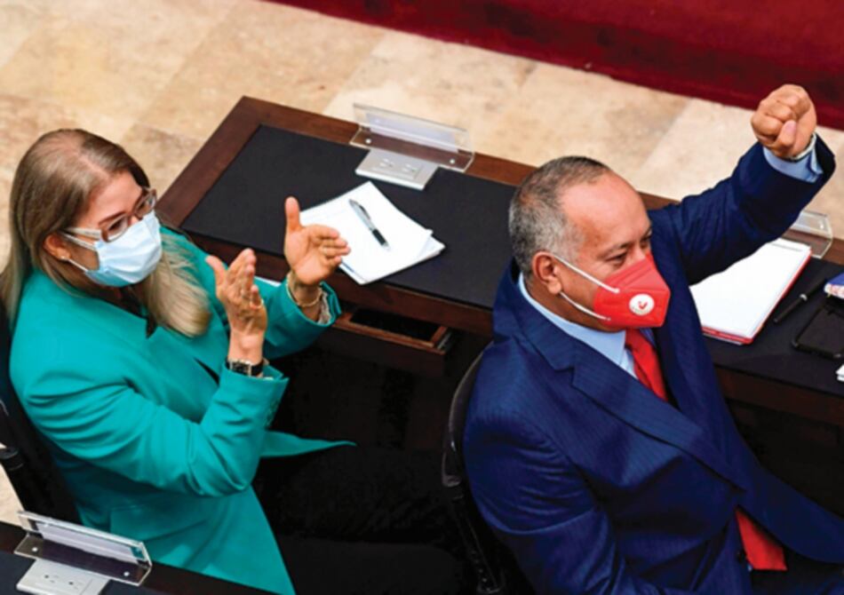 La Unión Europea ‘lamenta’ instalación de nuevo parlamento chavista en Venezuela