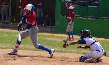 Panamá vence a Venezuela y avanza en Panamericano Sub-15