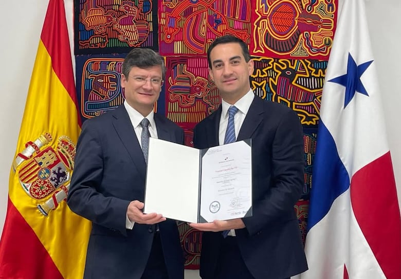 Panamá recibe reconocimiento internacional como destino confiable para la inversión extranjera