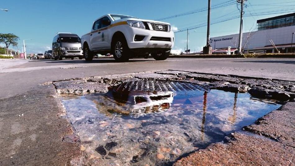 Contrato de $29.8 millones para rehabilitación de vías