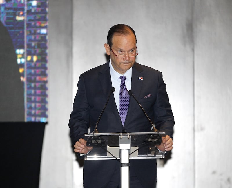 Canciller Martínez-Acha sobre listas: ‘Panamá no es refugio de dinero sucio’